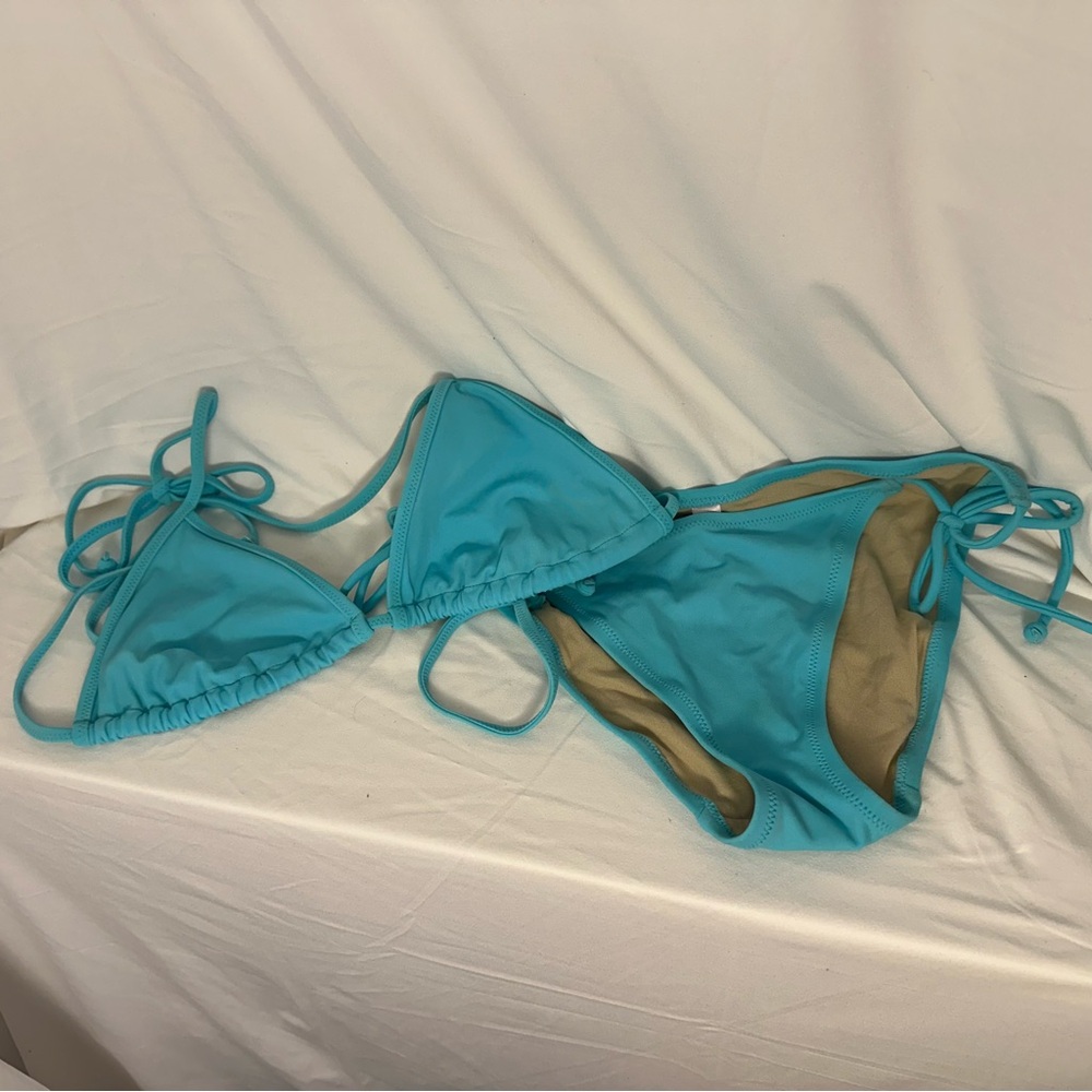 Victoria’s Secret String Bikini